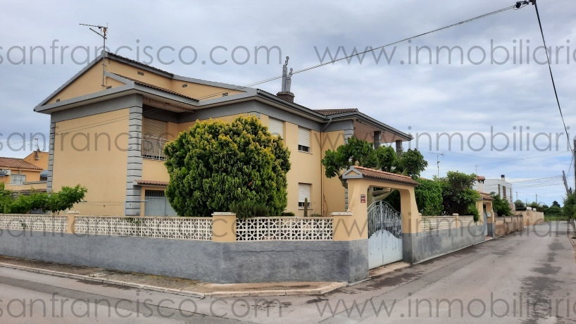 saldonar, 7 Habitaciones Habitaciones, ,4 BathroomsBathrooms,Chalet,En Venta,1098