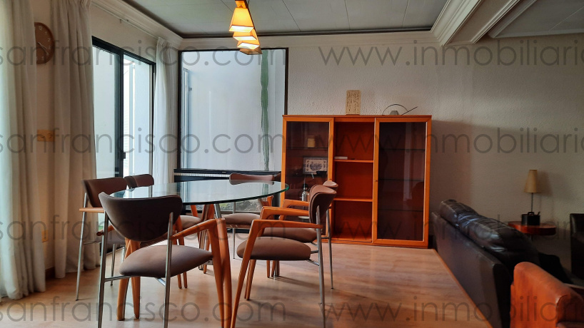 Casco urbano, 5 Habitaciones Habitaciones, ,3 BathroomsBathrooms,Casa,En Venta,1137