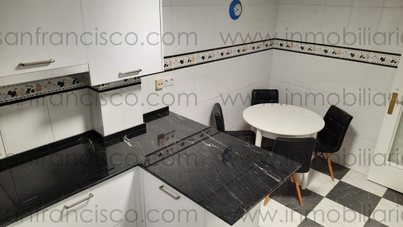 Casco urbano, 5 Habitaciones Habitaciones, ,3 BathroomsBathrooms,Casa,En Venta,1137