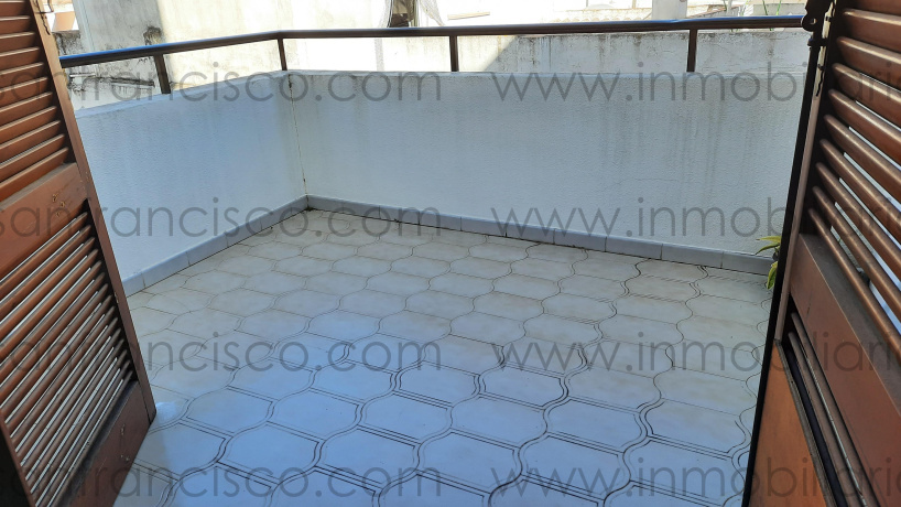 Casco urbano, 5 Habitaciones Habitaciones, ,3 BathroomsBathrooms,Casa,En Venta,1137
