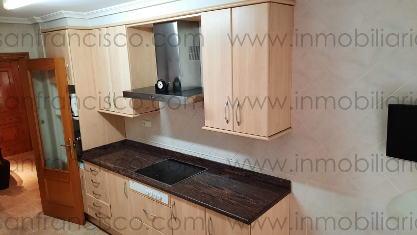 Pais Valencia, 4 Habitaciones Habitaciones, ,2 BathroomsBathrooms,Piso,En Venta,3,1142