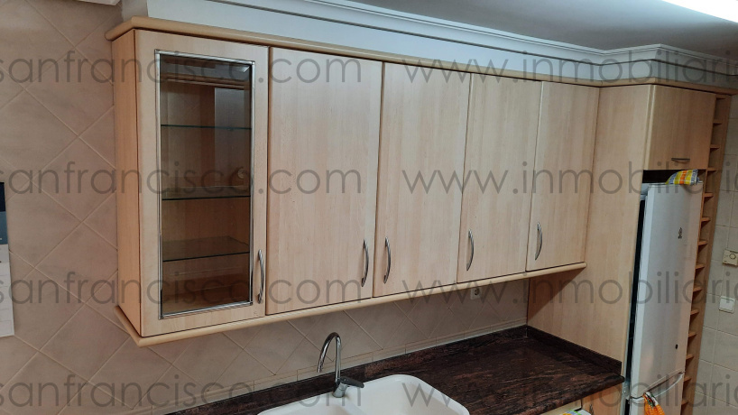 Pais Valencia, 4 Habitaciones Habitaciones, ,2 BathroomsBathrooms,Piso,En Venta,3,1142