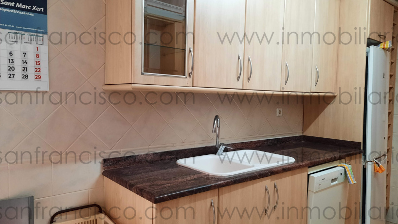 Pais Valencia, 4 Habitaciones Habitaciones, ,2 BathroomsBathrooms,Piso,En Venta,3,1142