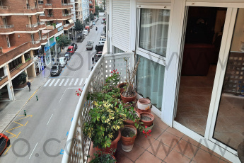 Pais Valencia, 4 Habitaciones Habitaciones, ,2 BathroomsBathrooms,Piso,En Venta,3,1142