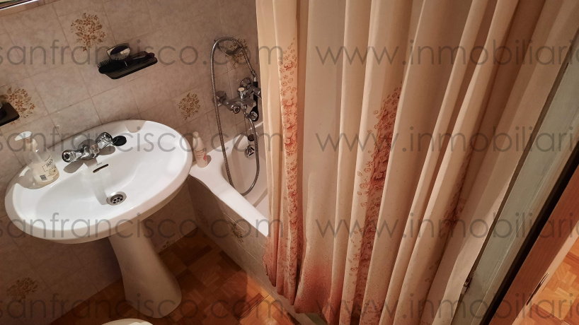 Catalinetes, 3 Habitaciones Habitaciones, ,1 BañoBathrooms,Piso,En Venta,2,1144